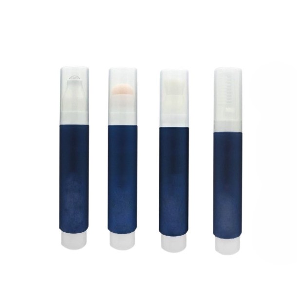 Airless Click Pen 18ml (1 steel or glass roller ball / Flocked sponge / Brush / Hair comb)